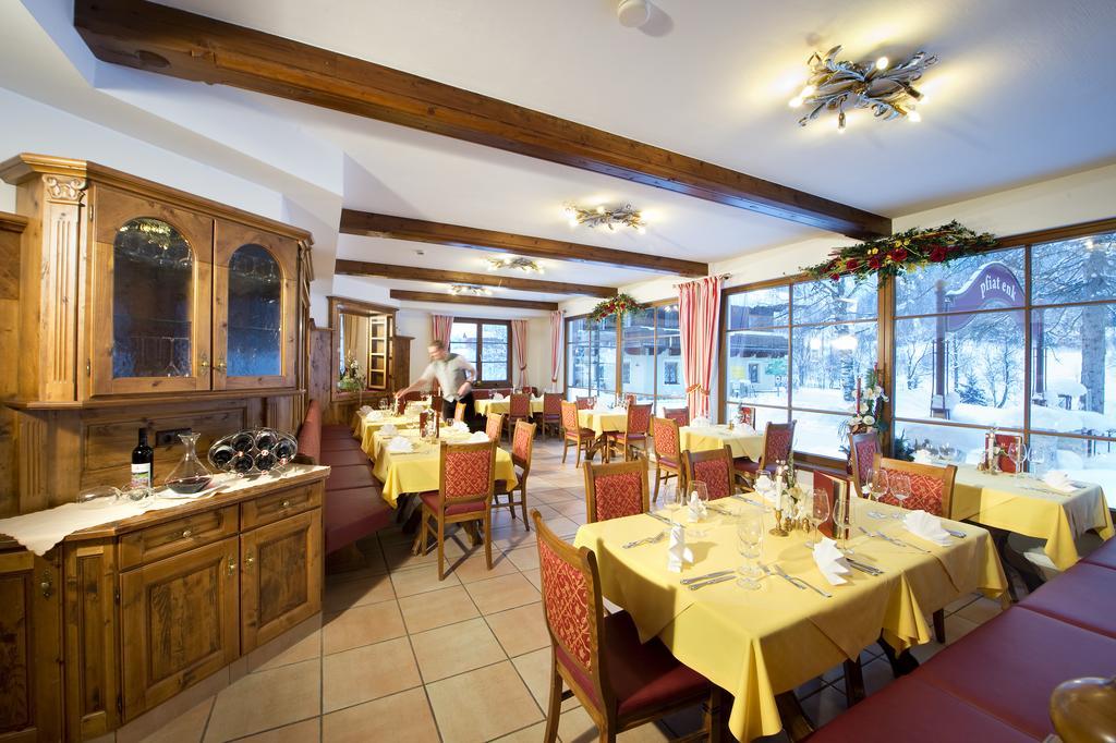 Hotel Seeblick Goldegg Ngoại thất bức ảnh